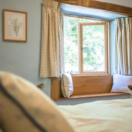 The Wayside And Whisky Barn Hotel Whitbeck Room photo