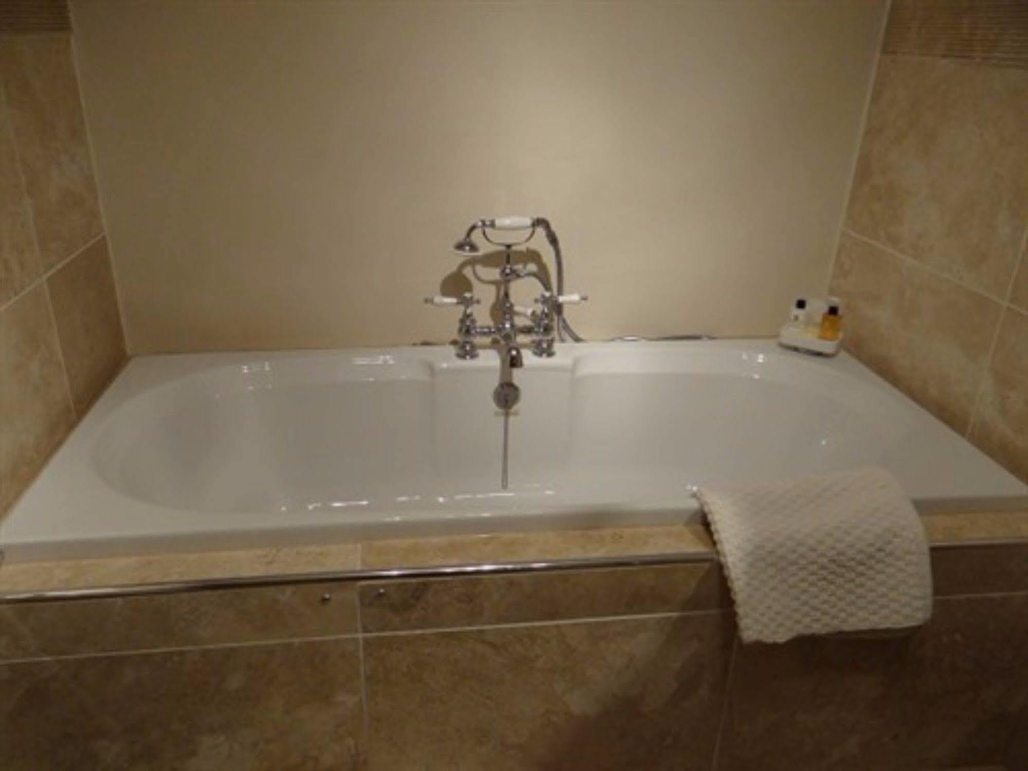 The Wayside And Whisky Barn Maison d'hôtes 4*