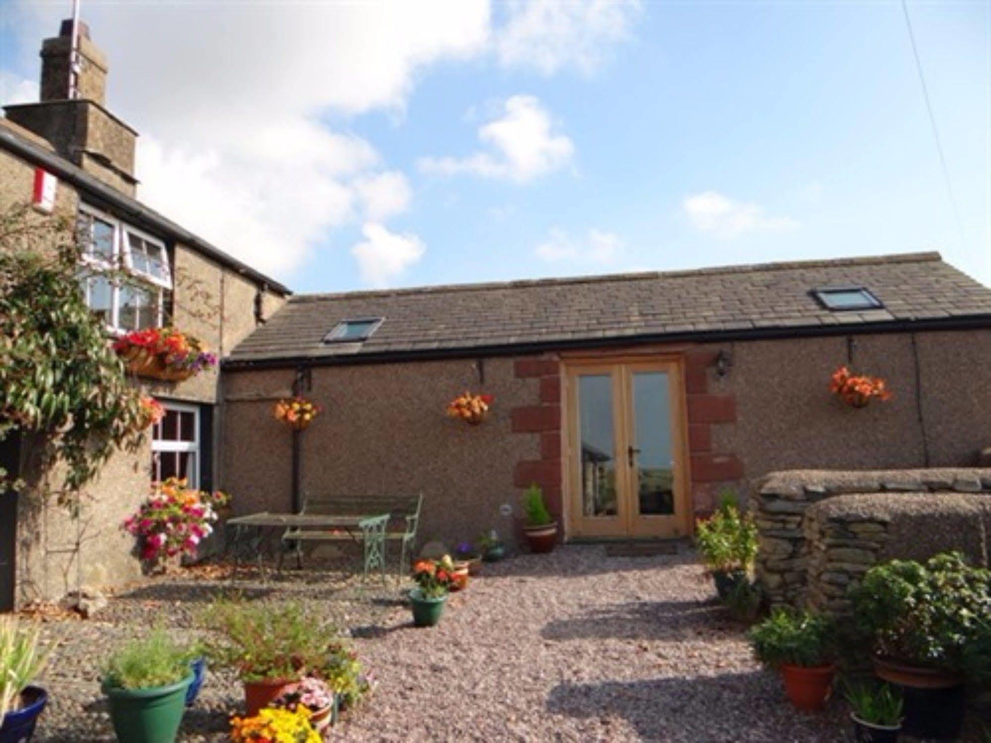 The Wayside And Whisky Barn Maison d'hôtes Whitbeck