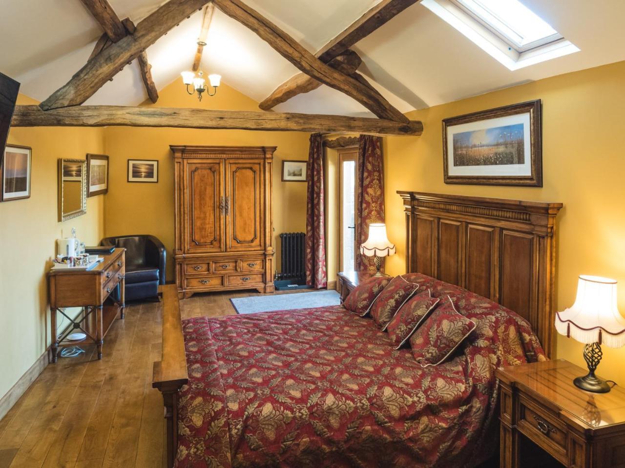 The Wayside And Whisky Barn Maison d'hôtes Whitbeck